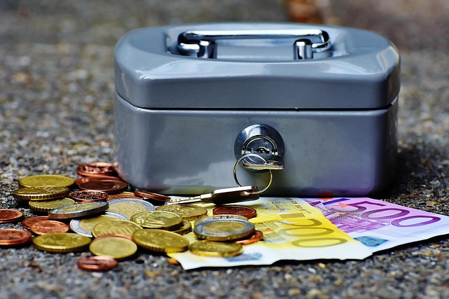 What to Consider Before Converting Home Equity into Cash